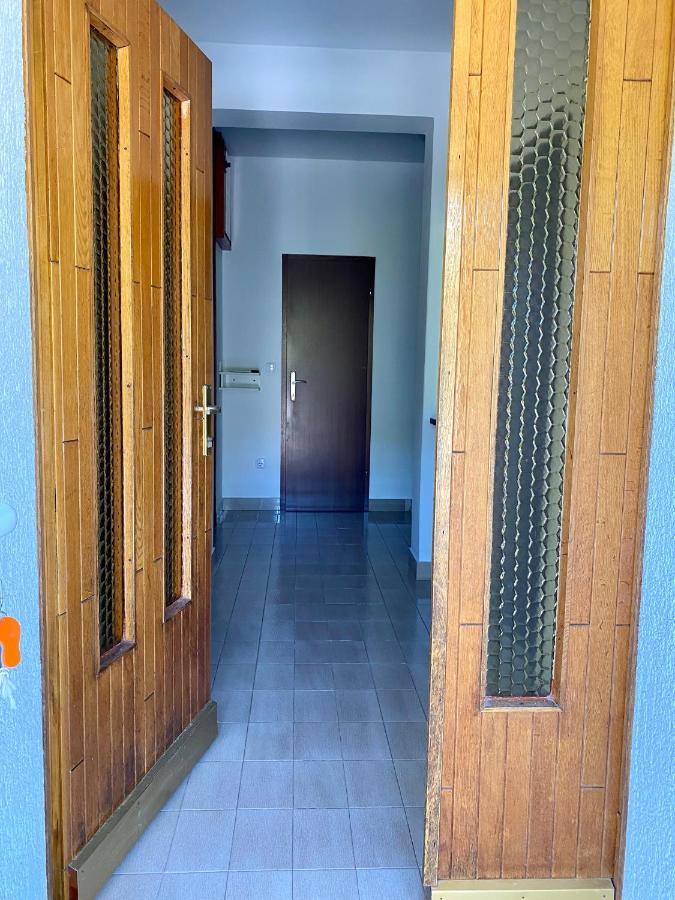 Apartmani Luka Zrnovo المظهر الخارجي الصورة