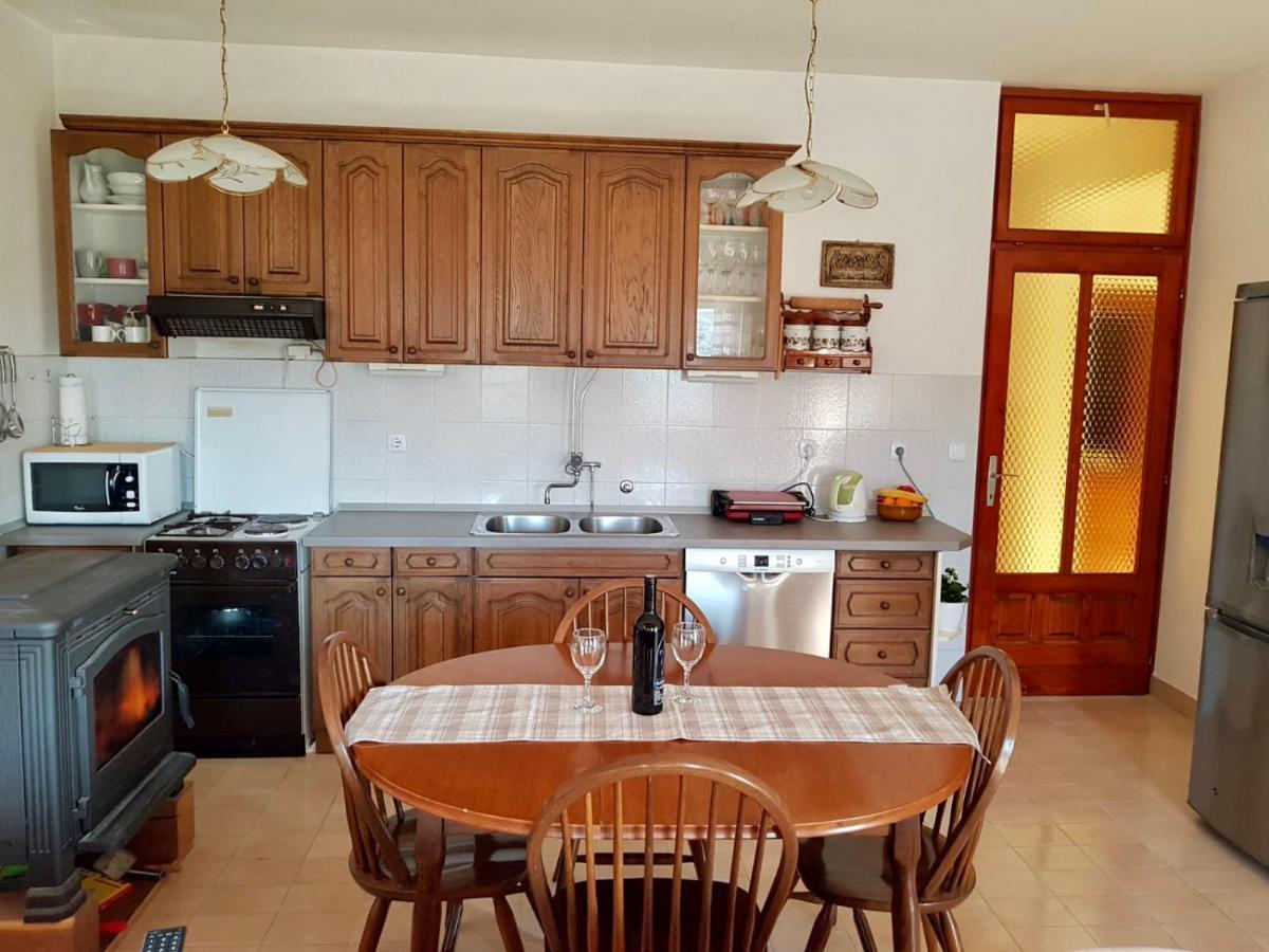 Apartmani Luka Zrnovo المظهر الخارجي الصورة