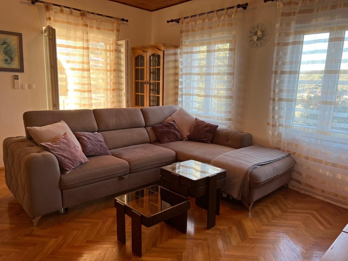Apartmani Luka Zrnovo المظهر الخارجي الصورة